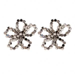 แฟชั่น2025ใหม่ต่างหูสตั๊ดรูปโบว์สแตนเลสต่างหูเม็ดกลมสีทอง18K สำหรับผู้หญิงขายส่ง - Product Image 6