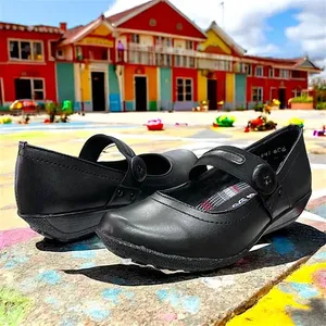 Scarpe Basse in Pelle da Donna Picolina, Punta Rotonda, Chiusura con Bottone, Nero 1606 - Product Image 3