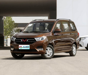 Wuling Hongguang S 2021 Económico, Modelo Básico Manual de 1.5L, <span class=keywords><strong>Furgoneta</strong></span> de 7 <span class=keywords><strong>Plazas</strong></span>, Volante a la Izquierda, Bajo Kilometraje para África, Alto Rendimiento - Product Image 1
