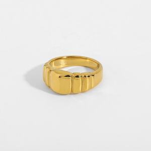 Bagues tendance en gros, plaquées or 18 carats, en acier inoxydable, ensemble de bagues plaquées or pour homme et femme - Product Image 6