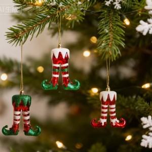 Decorazione natalizia in plastica e tessuto stampati a mano in 4 pezzi-stivali per gambe <span class=keywords><strong>da</strong></span> elfo e ciondolo rosso/verde/bianco <span class=keywords><strong>Grinch</strong></span>-albero di Natale - Product Image 1