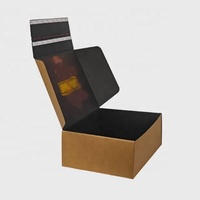 Boîte d'expédition en carton ondulé avec logo personnalisé, fermeture auto-adhésive, doublure en mousse, recyclable, taille et couleur personnalisables