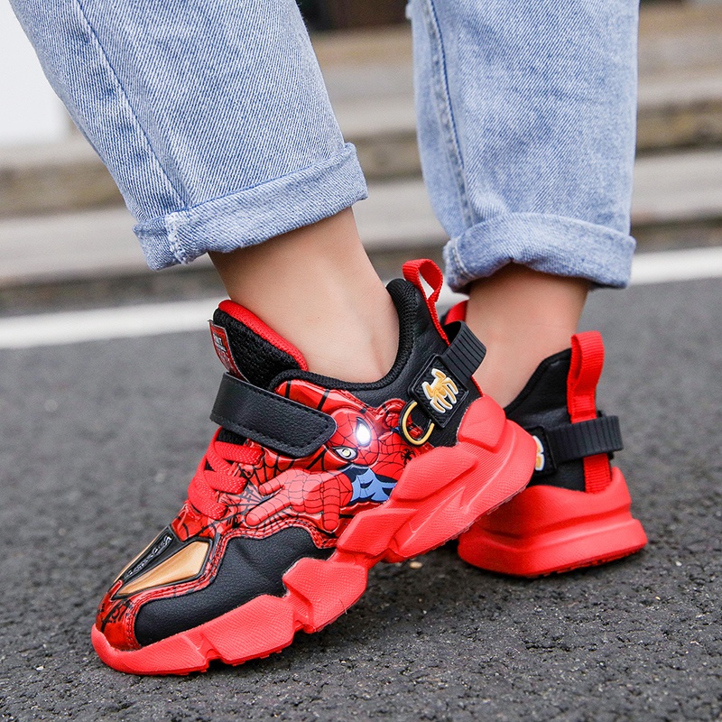 Лидер продаж! Новое поступление! Повседневная Бег "Человек-паук" мигающий светильник вверх светодио дный детский спортивный для мальчиков, для малышей и детей постарше;