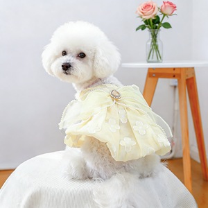 Vestido floral amarillo con diamantes para mascotas, vestido de tul para perros pequeños y gatos, traje de poliéster para las cuatro estaciones - Product Image 3