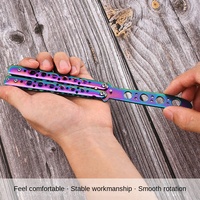 Couteau pliant en acier inoxydable personnalisé sans lame, couteau d'exercice papillon, outil de sport portable CSGO pour l'entraînement en plein air, cadeaux, logo