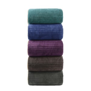 Toalla de baño de lana coralina Kim Ryan, 90x170 cm, gruesa, de secado rápido, absorbente, con borde dorado, para uso en el hogar y spa - Product Image 4