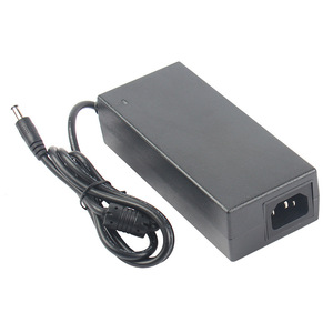 Bán buôn <span class=keywords><strong>12V</strong></span> 5A AC DC <span class=keywords><strong>Power</strong></span> <span class=keywords><strong>Adapter</strong></span> 60 Wát cung cấp điện 100-277V chuyển đổi cung cấp điện cho Router với CE <span class=keywords><strong>FCC</strong></span> ROHS - Product Image 2