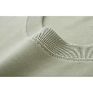 Camiseta de Manga Corta para Hombre, Cuello Redondo, Color Verde Sólido, Teñido Liso, Corte Regular, Informal - Product Image 4