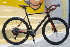 Bicicleta de Gravel OEM Personalizada de Fibra de Carbono 26"x2.5, 11 Velocidades, para Adultos, para Nieve y Grava -02 OEM - Product Image 4
