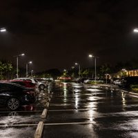 Platform Lampu Jalan LED Tenaga Surya Hibrida Terhubung, IP67, untuk Penggunaan di Jalan, dengan Gateway, Posisi, Alarm Kabel Rusak, dan Aset