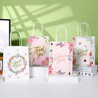 Sacs en papier kraft de la série Fleurs et Plantes en gros, sacs d'emballage haut de gamme, sacs cadeaux d'anniversaire