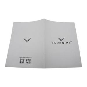 Carpeta de Papel Ecológica, Elegante, Reciclada, Blanca y Minimalista con Ranura para Tarjetas para Reuniones de Oficina Sostenibles - Product Image 1
