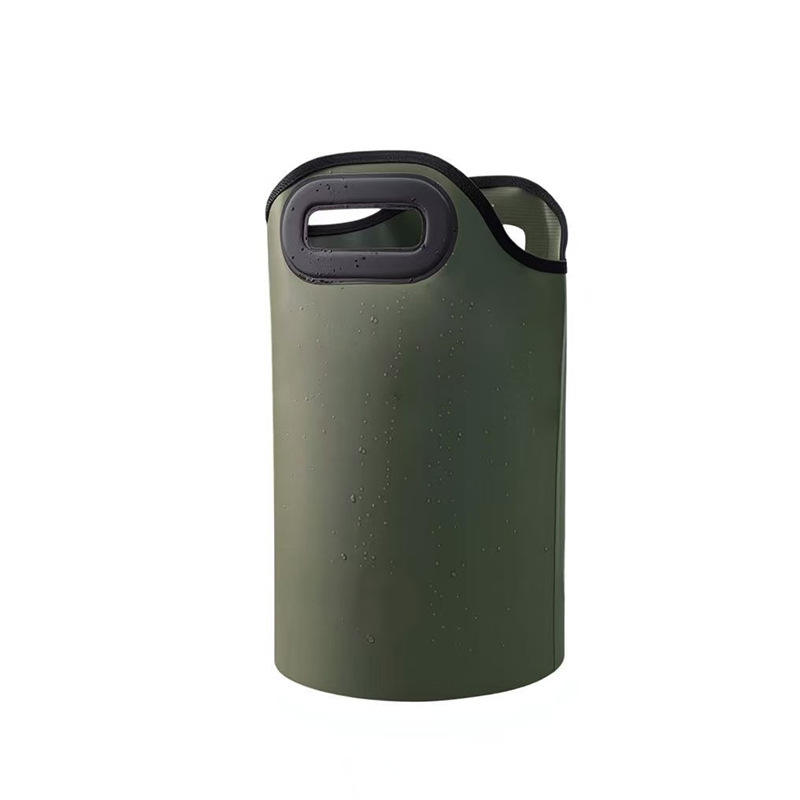 สีเขียวทหาร