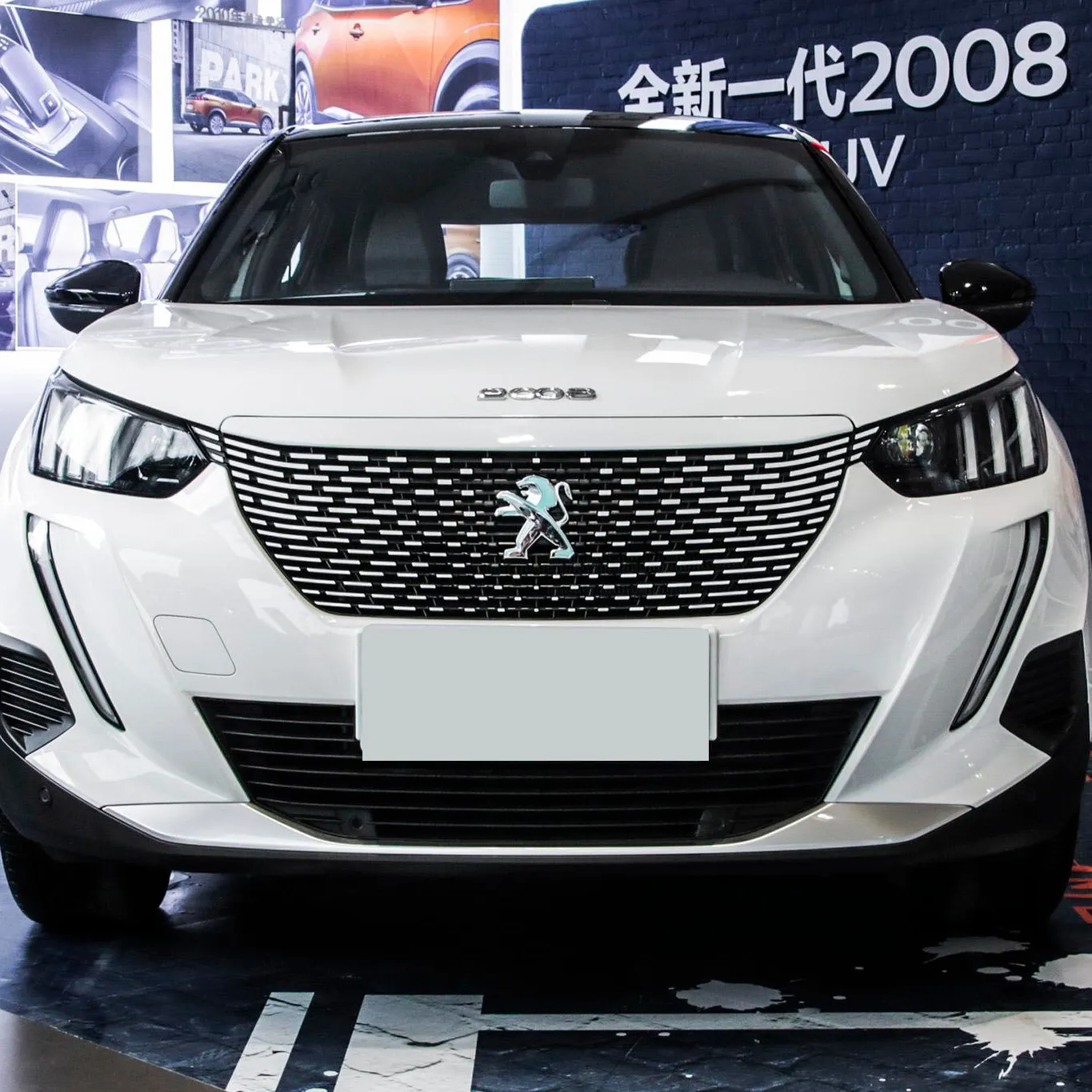 Dongfeng Peugeot E2008 हरी ऊर्जा सौर सुपर हाइब्रिड वाहन उच्च गति इस्तेमाल किया उच्च गति इलेक्ट्रिक वाहन
