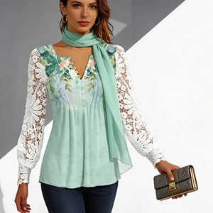 Blusa de Encaje con Estampado Floral Verde Menta para Mujer - Elegante Blusa Casual con Cuello en V y Botones Delanteros para Uso Diario y Fiestas - Product Image 3