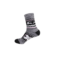 Chaussettes d'hiver modernes, chaudes, douces et élégantes pour femmes, en coton tricoté et polyester avec motif animal