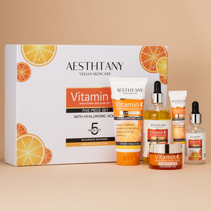 Set de Cuidado Facial de 5 Piezas con Vitamina C Orgánica Herbal Natural, Limpiador Facial, Tónico, Suero, Crema para Ojos, Blanqueador e Iluminador - Product Image 1