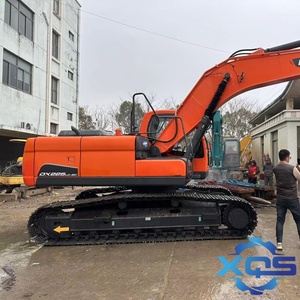 Excavatrice hydraulique d'occasion Doosan DX225LC-9C modèle 2022, 22 tonnes, avec moteur, pompe et alternateur - Product Image 4