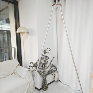 Supporto per <span class=keywords><strong>Culla</strong></span> in Lega di Alluminio Leggero e Resistente <span class=keywords><strong>Design</strong></span> Europeo Supporto Pieghevole per Amaca Treppiede per Camera da Letto e Uso Esterno - Product Image 1