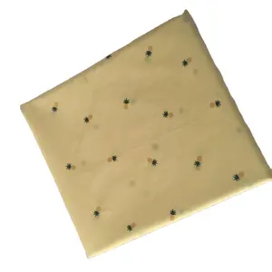 थोक चीन मुद्रित टवील रेशमी वस्र T80 C20 45*45 133*72 63 "114gsm अस्तर के लिए
