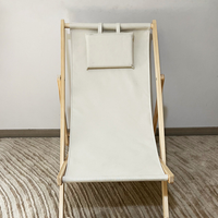 Chaise de plage pliante minimaliste en bois d'acacia de haute qualité avec tissu rayé bleu marine imperméable, portable pour l'extérieur, la chambre et la salle à manger