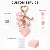 Breloque de sac rose mignonne en forme de cœur émaillé, mini pendentif de sac à main Kawaii, porte-clés, accessoires de décoration pour sacs à main pour femmes et filles