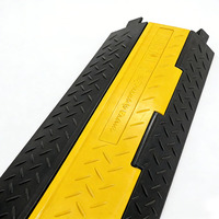 Reductor de velocidad móvil y duradero de caucho reciclado CC-B31, 15-25 mph, 270x90 mm
