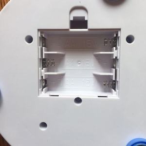 Fornitore all'Ingrosso di Articoli per Animali Domestici: Giocattolo per Gatti 2 in 1 Automatico con Topo e Piuma - Product Image 4