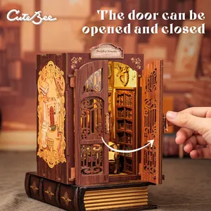 CuteBee 2024 gaya baru DIY rumah boneka pembatas buku dekorasi rak buku Mini Diy buku kebisingan digunakan sebagai hadiah