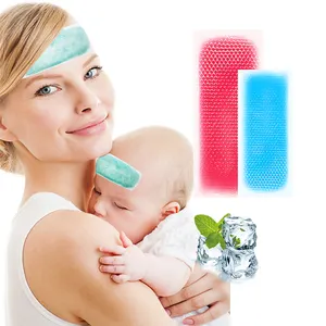婴儿发烧剂需要柔软和粘性薄荷糖冷却凝胶片给孩子