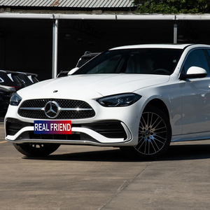 <span class=keywords><strong>Mercedes</strong></span>-Benz C200L Blanco Perla de <span class=keywords><strong>Segunda</strong></span> <span class=keywords><strong>Mano</strong></span>, Alta Potencia, Ideal para Viajes Familiares y de Larga Distancia - Product Image 2