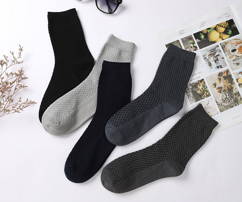 Wholesale High Quality Solid Color Customizable logo Bamboo Calcetin Men Crew Business Dress Socks