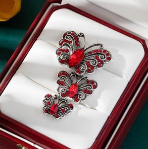 Autumn Winter Butterfly Full Diamond Alloy Brooch <b>Pins</b> Female Luxury Wedding Party Engagement Corsage Gold Plated Gift - Product Image 1