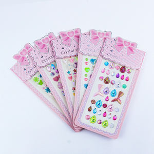 Autocollant de tatouage corporel temporaire auto-adhésif OEM/ODM GP, imperméable, pailleté, perle, strass, gemmes pour le <span class=keywords><strong>visage</strong></span>, maquillage des yeux en cristal FGS - Product Image 5