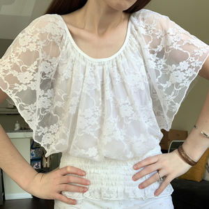 Camiseta Casual de Manga Corta con Encaje Sexy para Chicas Jóvenes, Cuello Redondo, Parches de Encaje Transparente, Cintura Fruncida, Top Elegante y Encantador - Product Image 5