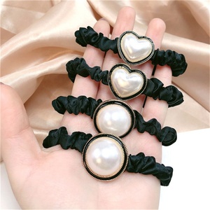Phiên Bản Hàn Quốc Tóc Scrunchies Phong Cách Đơn Giản Tình Yêu Hình Trái Tim Tròn Ngọc Trai Đầu Dây Cao Đàn Hồi Dây Tóc Nữ Dây Cao Su - Product Image 3