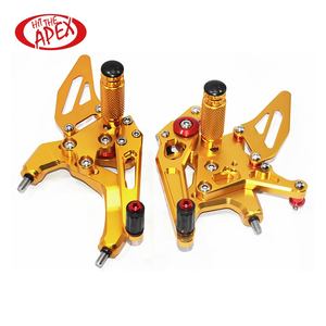 Poggiapiedi SET posteriore regolabile per moto in lega di alluminio CNC di alta qualità per <span class=keywords><strong>DUCATI</strong></span> <span class=keywords><strong>959</strong></span> <span class=keywords><strong>PANIGALE</strong></span> 2016 2017 <span class=keywords><strong>2018</strong></span> 2019 - Product Image 4