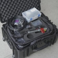 Machine de nettoyage laser à impulsions Mopa JPT 300W en valise pour l'élimination de la rouille, la saleté des carreaux, les graffitis sur briques, le nettoyage du bois et de la peinture