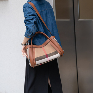 Borsa a Tracolla Grande da <span class=keywords><strong>Donna</strong></span> in Pelle Bovina di Alta Qualità con Materiale in Tela, Motivo a Quadri Colorato - Product Image 3