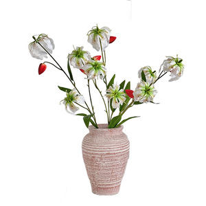 Fleur artificielle Yasunobu Gloriosa Lily rouge, orange et blanche en soie pour la décoration de la maison et des mariages - Product Image 5
