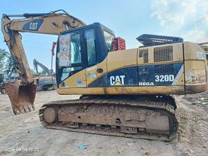 Japan made original painted used caterpillar 320D crawler excavator CAT 320 CAT 3066 direct injection engine tracked excavator - Product Image 3