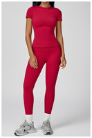 Vêtements de sport pour femmes en gros : hauts, bas, ensembles d'aérobic, tenues de course, ensembles de sport, ensembles de yoga pour femmes