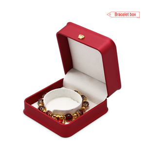 FADELI vendita calda scatole portagioie in pelle PU rossa scatole <span class=keywords><strong>e</strong></span> custodie per orologi personalizzati Set di confezioni di gioielli di lusso portatili scatole per anelli - Product Image 4