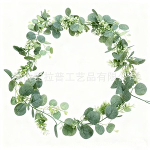 Guirlande artificielle en eucalyptus, en plastique vert, faite à la main, pour mariage, décoration murale, décoration florale réaliste - Product Image 1