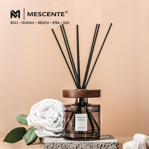<span class=keywords><strong>Diffuseur</strong></span> de parfum d'ambiance Mescente à texture marbrée, <span class=keywords><strong>huile</strong></span> <span class=keywords><strong>essentielle</strong></span> sans alcool, avec couvercle en bois - Product Image 3
