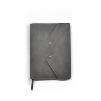 Fournitures de bureau, journal intime personnalisable avec couverture rigide, échantillon gratuit, journal personnalisé avec couverture en cuir, carnets en PU avec ruban