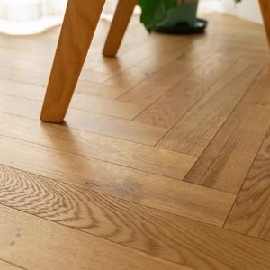 Ventes <span class=keywords><strong>d</strong></span>'usine Parquet en chêne blanc Plancher en bois <span class=keywords><strong>d</strong></span>'ingénierie <span class=keywords><strong>à</strong></span> chevrons Plancher en bois dur composite antidérapant Chevron noueux - Product Image 4