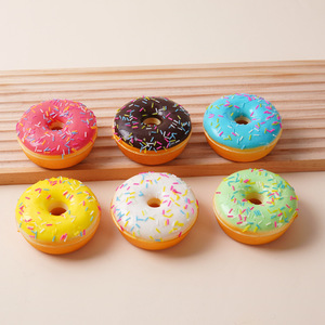 Juguete Blandito de Mochi con Forma de Donut Grande, Juguete Antiestrés con Forma de Comida, Juguete Blandito para Niños - Product Image 6