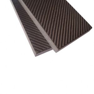 Láminas de Fibra de Carbono 3K 100% de Alta Pureza, Corte CNC Personalizado |   5 mm de grosor |   Acabado brillante/mate |   Guangdong |   Personalizable - Product Image 6