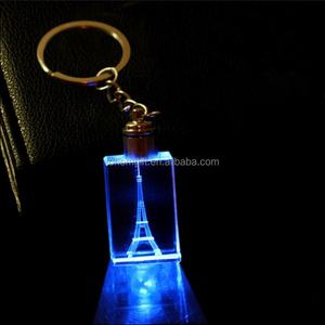 Porte-clés en cristal personnalisé avec gravure laser 3D / Porte-clés en cristal LED - Product Image 4